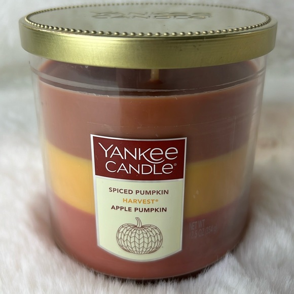 YANKEE CANDLE Tumbler Candle Autumn USA Fall 3Layer Spiced Apple Pumpkin Harvest - Picture 1 of 14